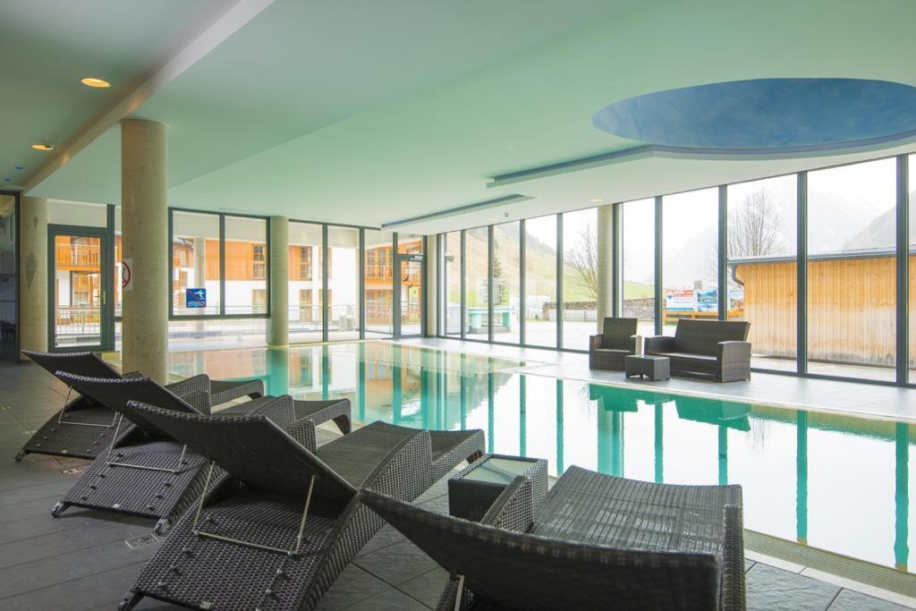 Mountain View Ski Apartment Раурис Экстерьер фото